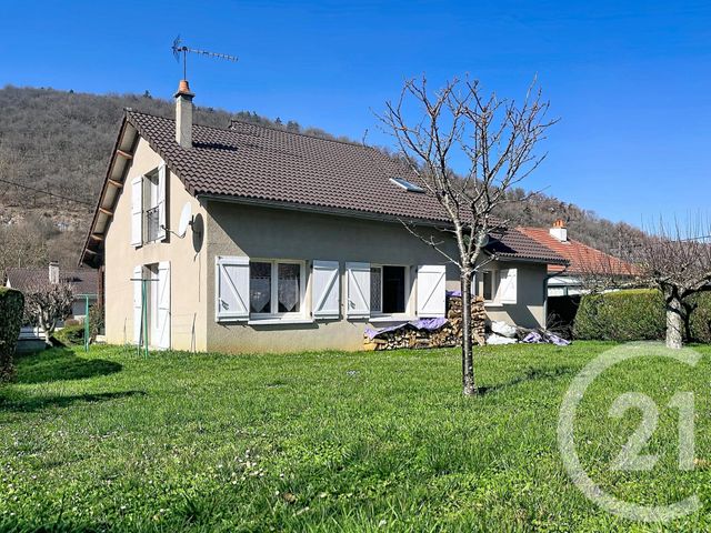 maison à vendre - 5 pièces - 116.0 m2 - MASSIAC - 15 - AUVERGNE - Century 21 Api Immobilier