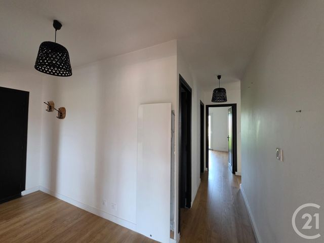 Appartement F4 à vendre - 4 pièces - 85.0 m2 - BRIOUDE - 43 - AUVERGNE - Century 21 Api Immobilier