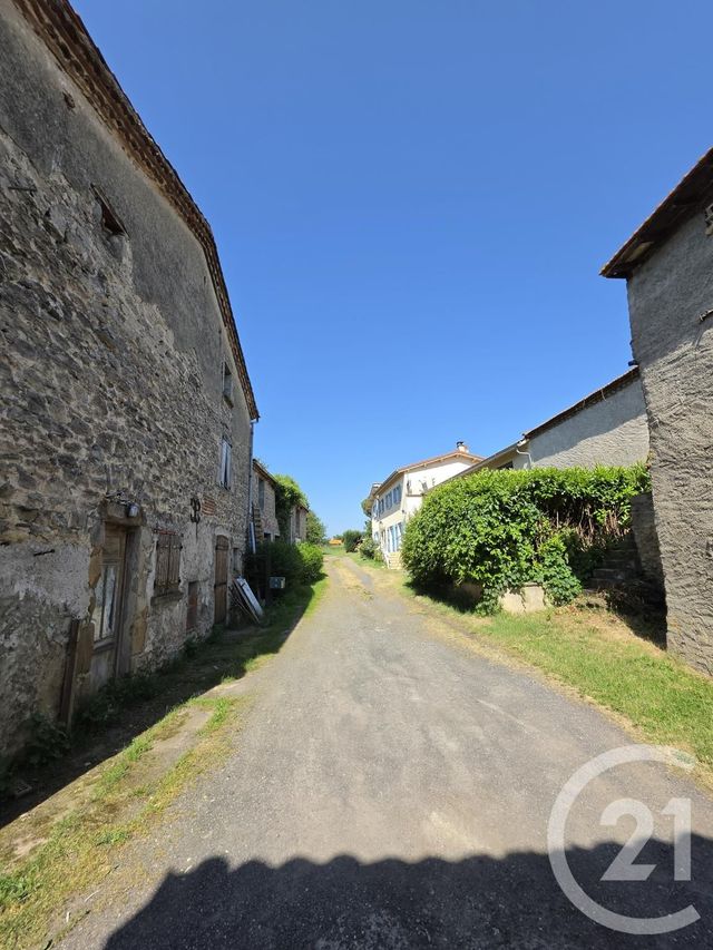 maison à vendre - 6 pièces - 185.0 m2 - BOURNONCLE ST PIERRE - 43 - AUVERGNE - Century 21 Api Immobilier