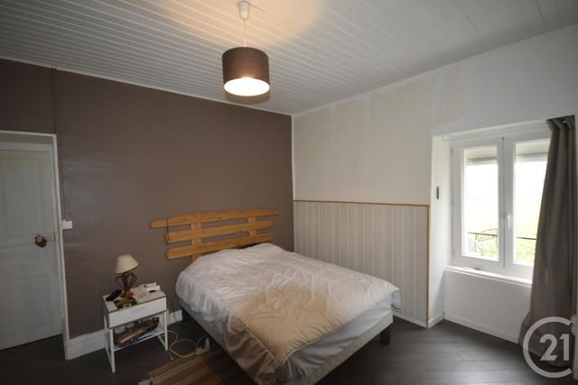 maison à vendre - 4 pièces - 74.0 m2 - ST MARTIN D OLLIERES - 63 - AUVERGNE - Century 21 Api Immobilier