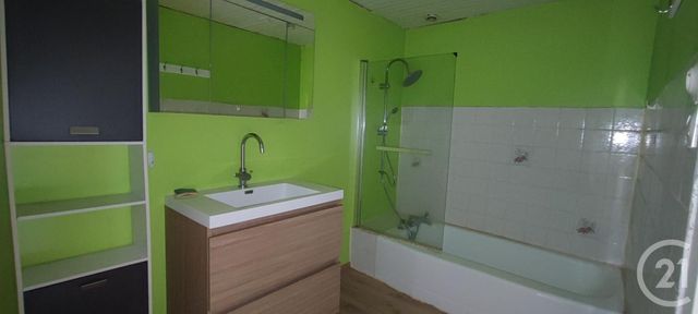 maison à vendre - 3 pièces - 73.0 m2 - FRUGIERES LE PIN - 43 - AUVERGNE - Century 21 Api Immobilier