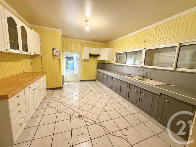 maison à vendre - 8 pièces - 272.0 m2 - VEZEZOUX - 43 - AUVERGNE - Century 21 Api Immobilier