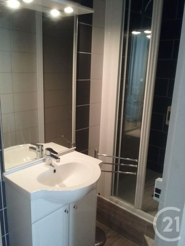 maison à vendre - 6 pièces - 145.0 m2 - BRIOUDE - 43 - AUVERGNE - Century 21 Api Immobilier