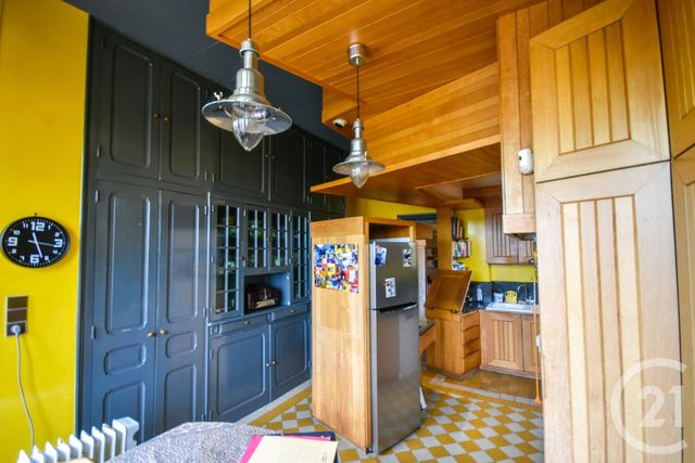 maison à vendre - 7 pièces - 227.0 m2 - BRIOUDE - 43 - AUVERGNE - Century 21 Api Immobilier