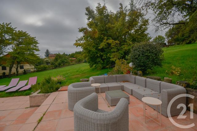 maison à vendre - 7 pièces - 227.0 m2 - BRIOUDE - 43 - AUVERGNE - Century 21 Api Immobilier